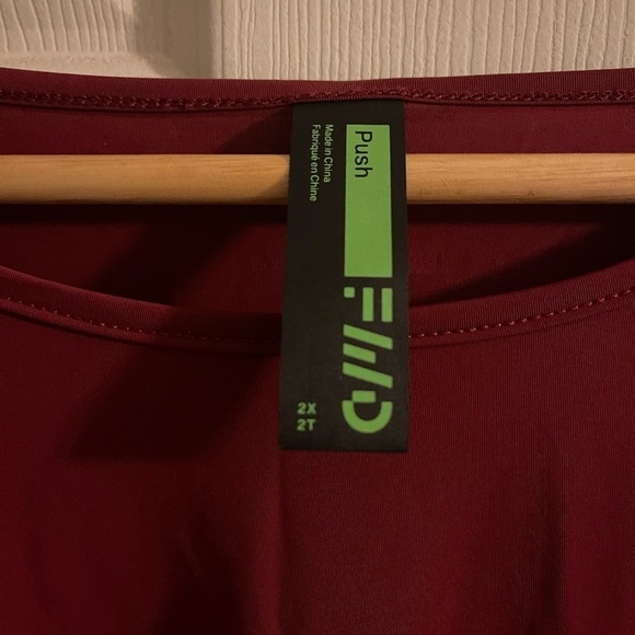 Push FWD Women’s Butter Layer Long Sleeve Top - NWOT​​​​ - Picture 4 of 4